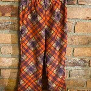 Girls 2 Piece Floral Shirt with Fringe Bottom Edge and Matching Plaid Pants